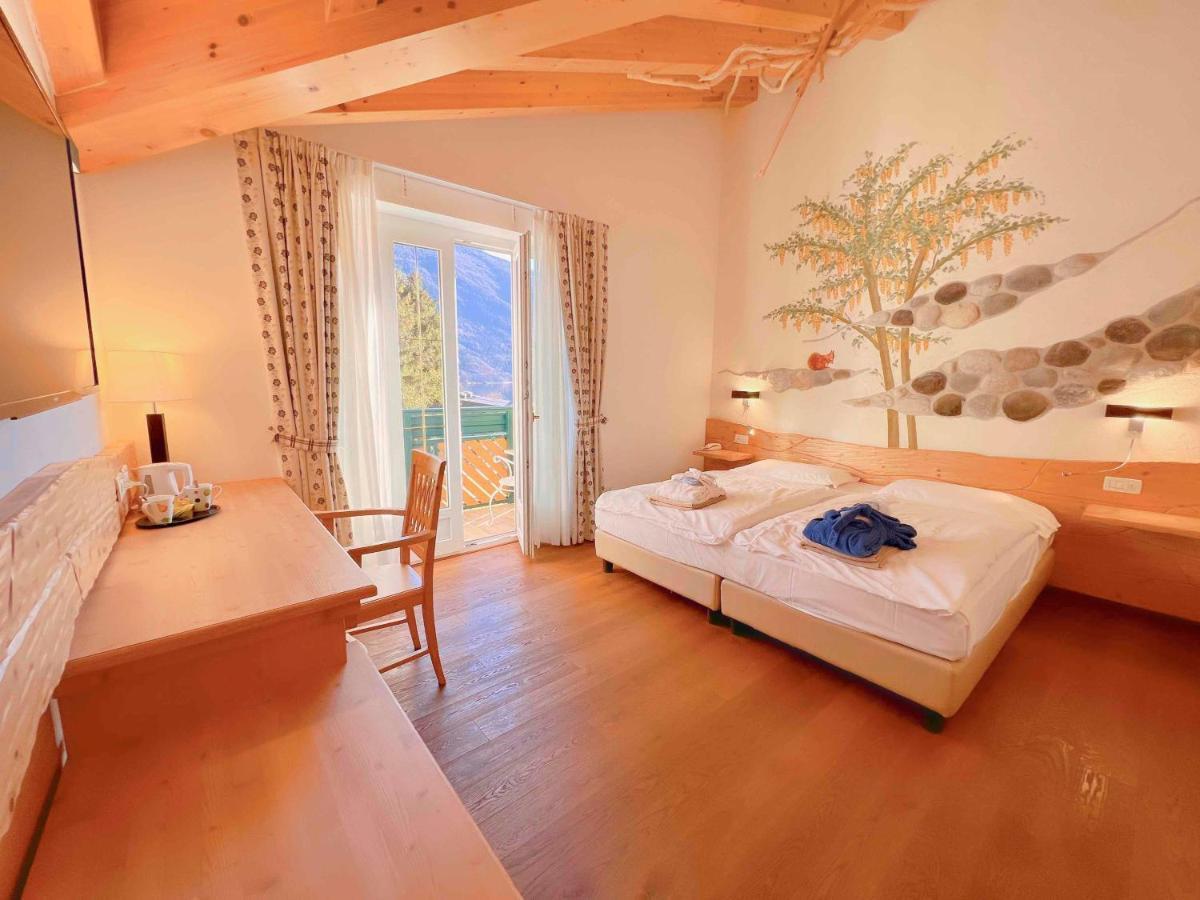 Alledolomiti Boutique Lake Hotel - Adults Friendly Molveno Εξωτερικό φωτογραφία
